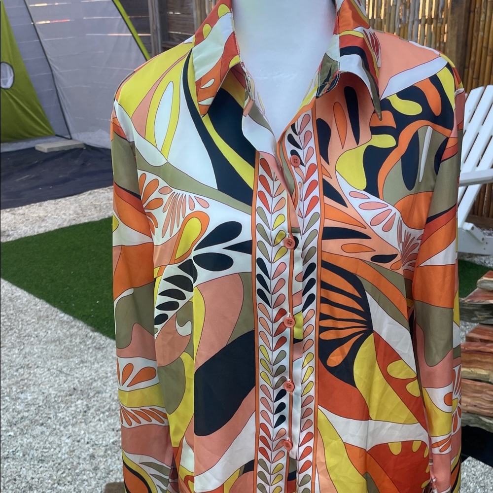 Micas Women's Multicolor Blouse - Picture 10 of 12